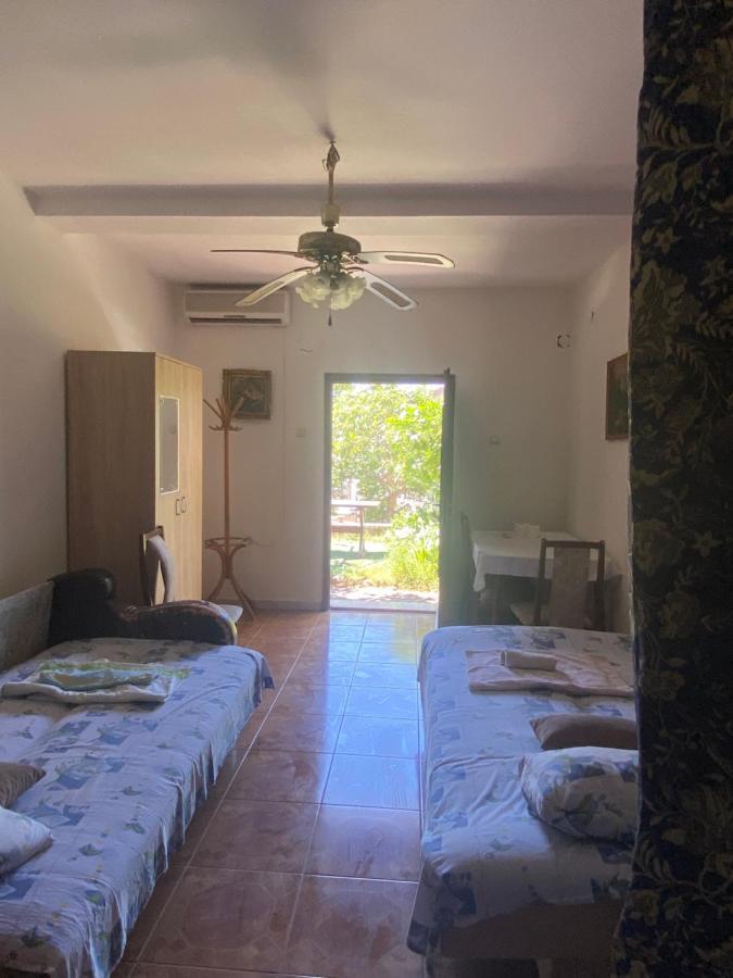 Sunny Apartment *